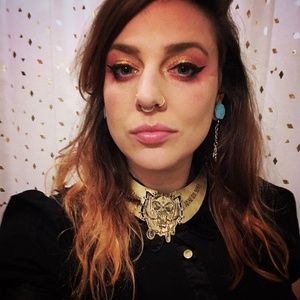 Meet your Posher, Stacey